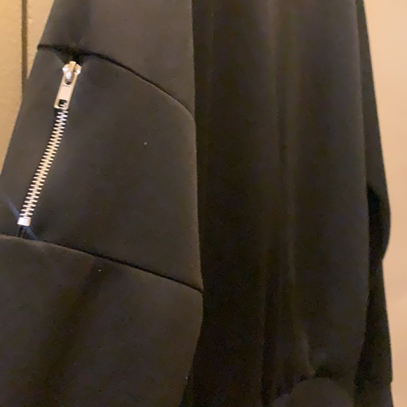 Lightweight Jacket - Picture 3 of 3